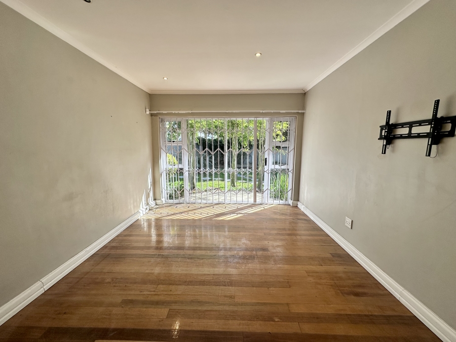 4 Bedroom Property for Sale in Miramar Eastern Cape